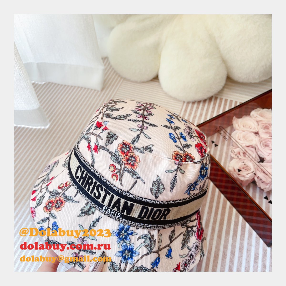 Best Christian Dior Colorblock bow Fisherman hat