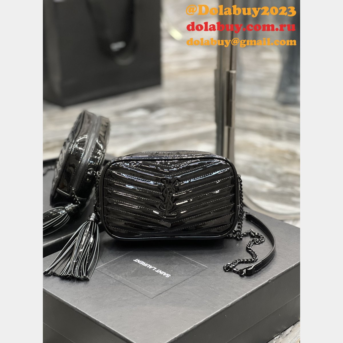 Cheap Replica Yves Saint Laurent Crossbody Camera 585040 Bag Sale