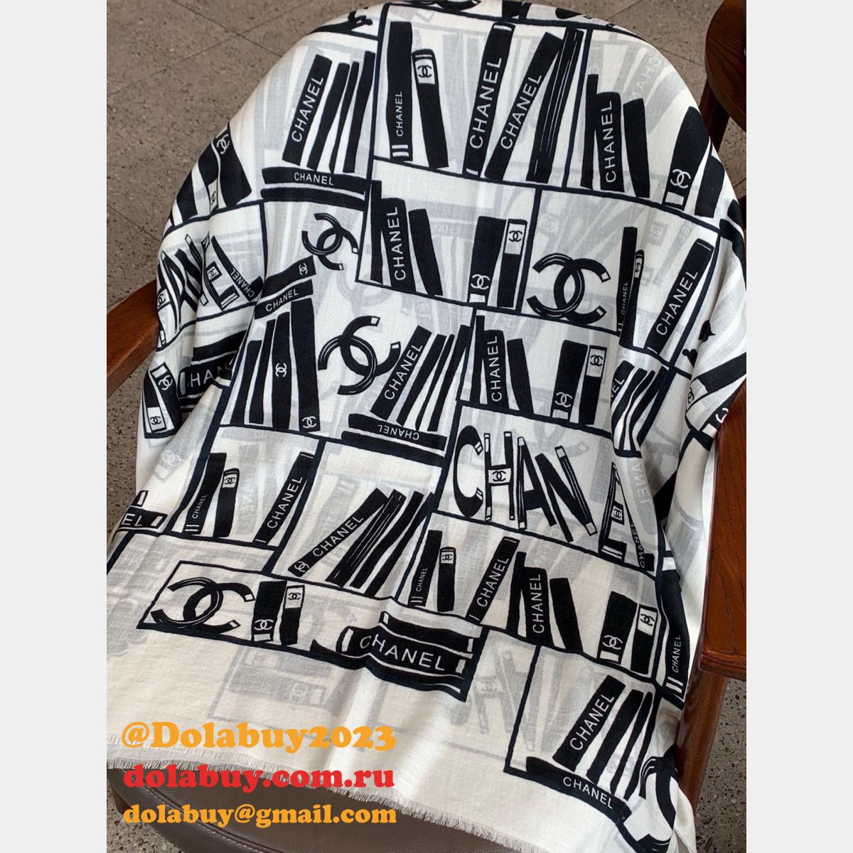 Top Quality Chanel AAA+ Cashmere Scarf