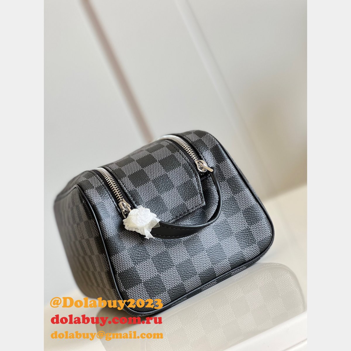 UK Louis Vuitton Wholesale M44494/N40127 Dopp Kit Toilet Pouch Canvas