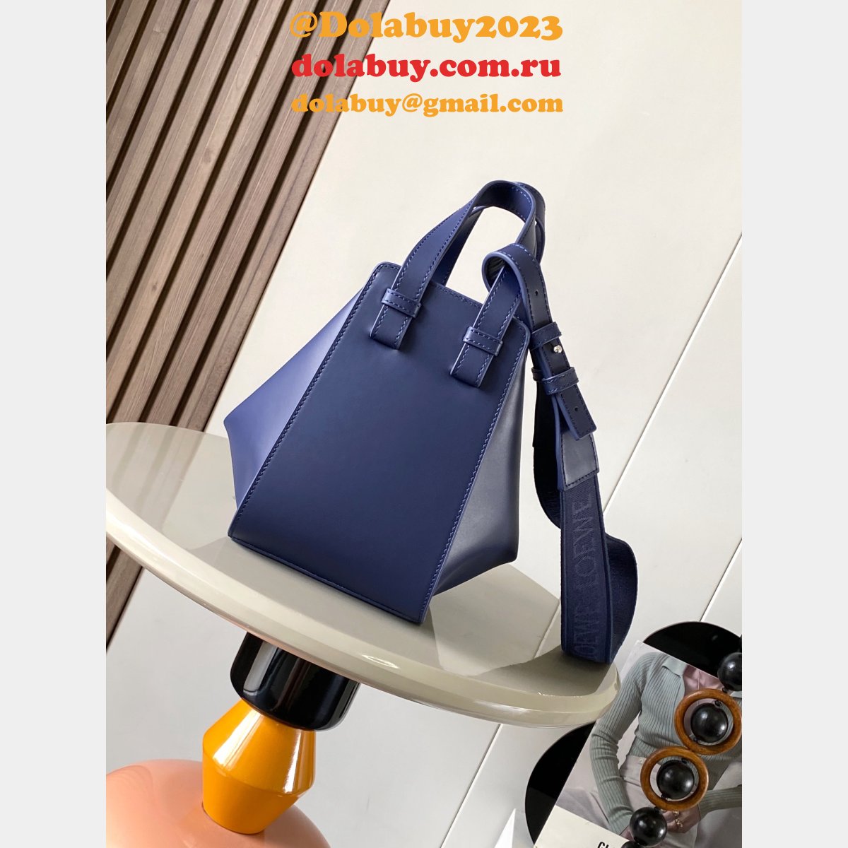 Compact Top Quality Loewe Hammock Bag In Satin Calfskin 20.8cm