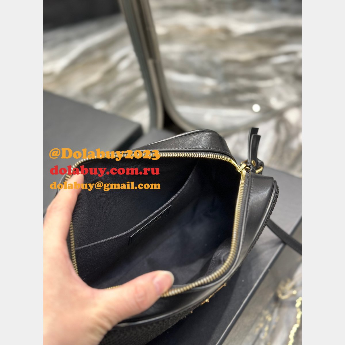 Saint Laurent YSL Shoulder Lou Camera 520534 Knockoff Bag