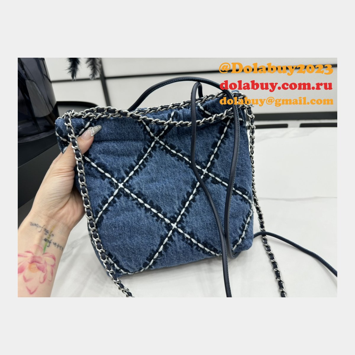 Top Quality CHANEL 22 denim bag AS3260