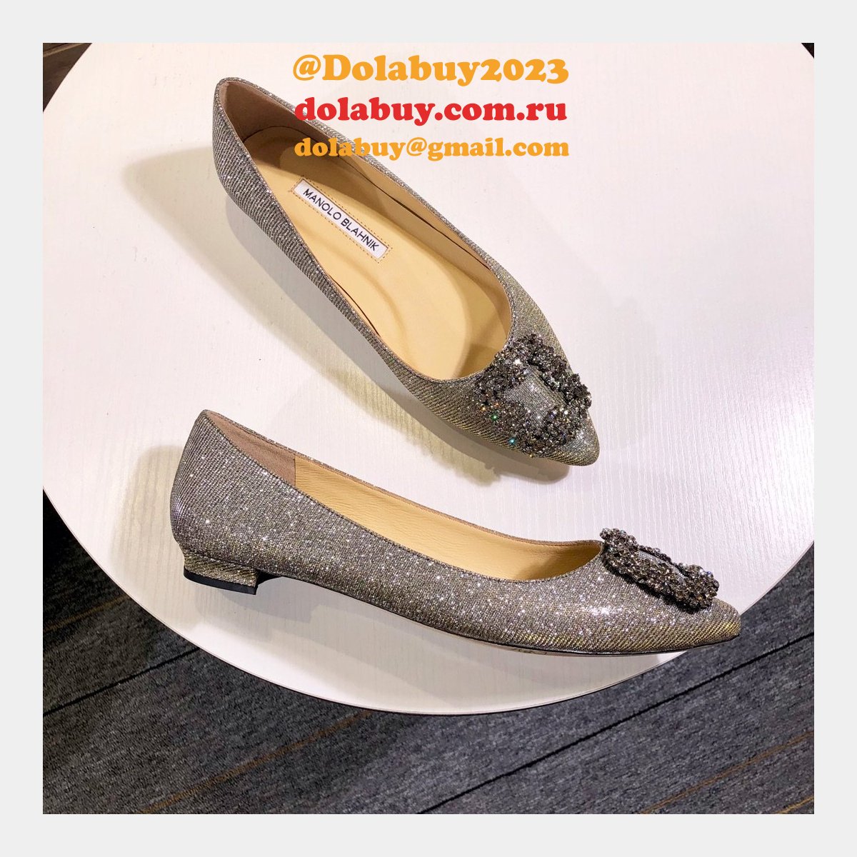 Cheap Manolo Blahnik Flat Shoes