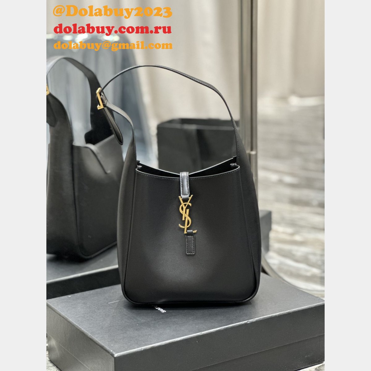 Replica YSL Saint Laurent Le 5 À 7 Soft 713938 Hobo Bag