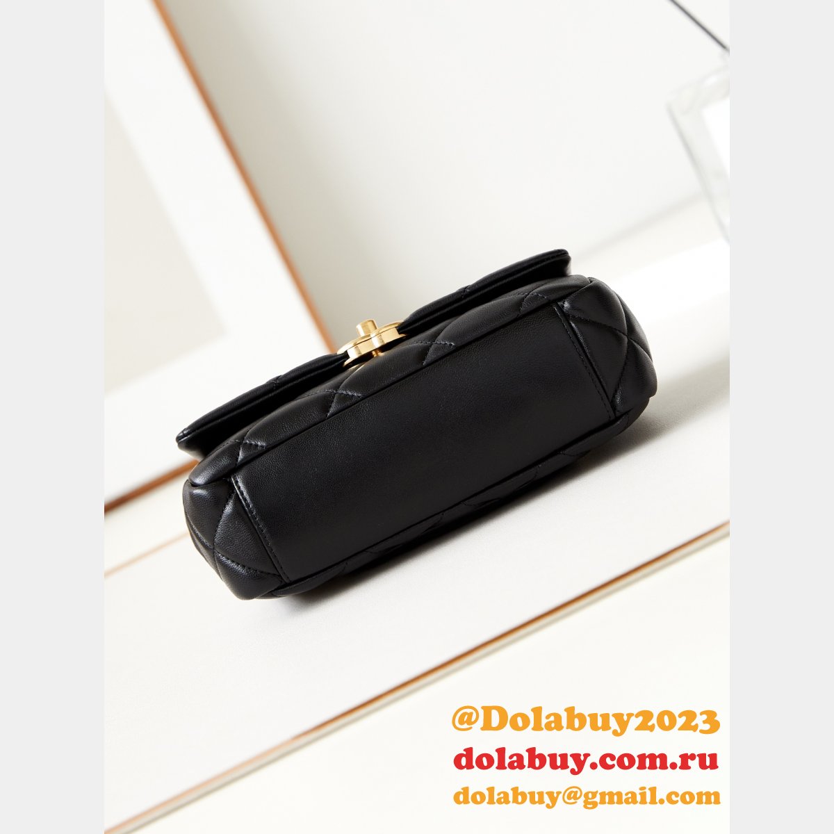 UK Copy 1:1 Mirror Matelasse Chain Handle Flap AS4595 Bag