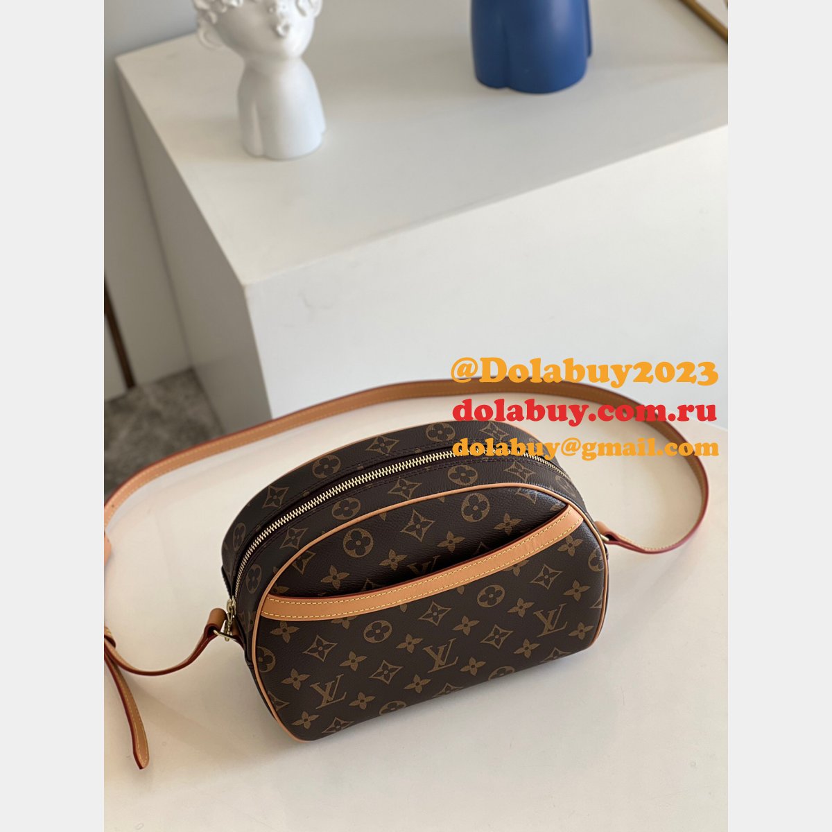 Designer Louis Vuitton Replica M51221 Monogram Brown Blower Shoulder Bag