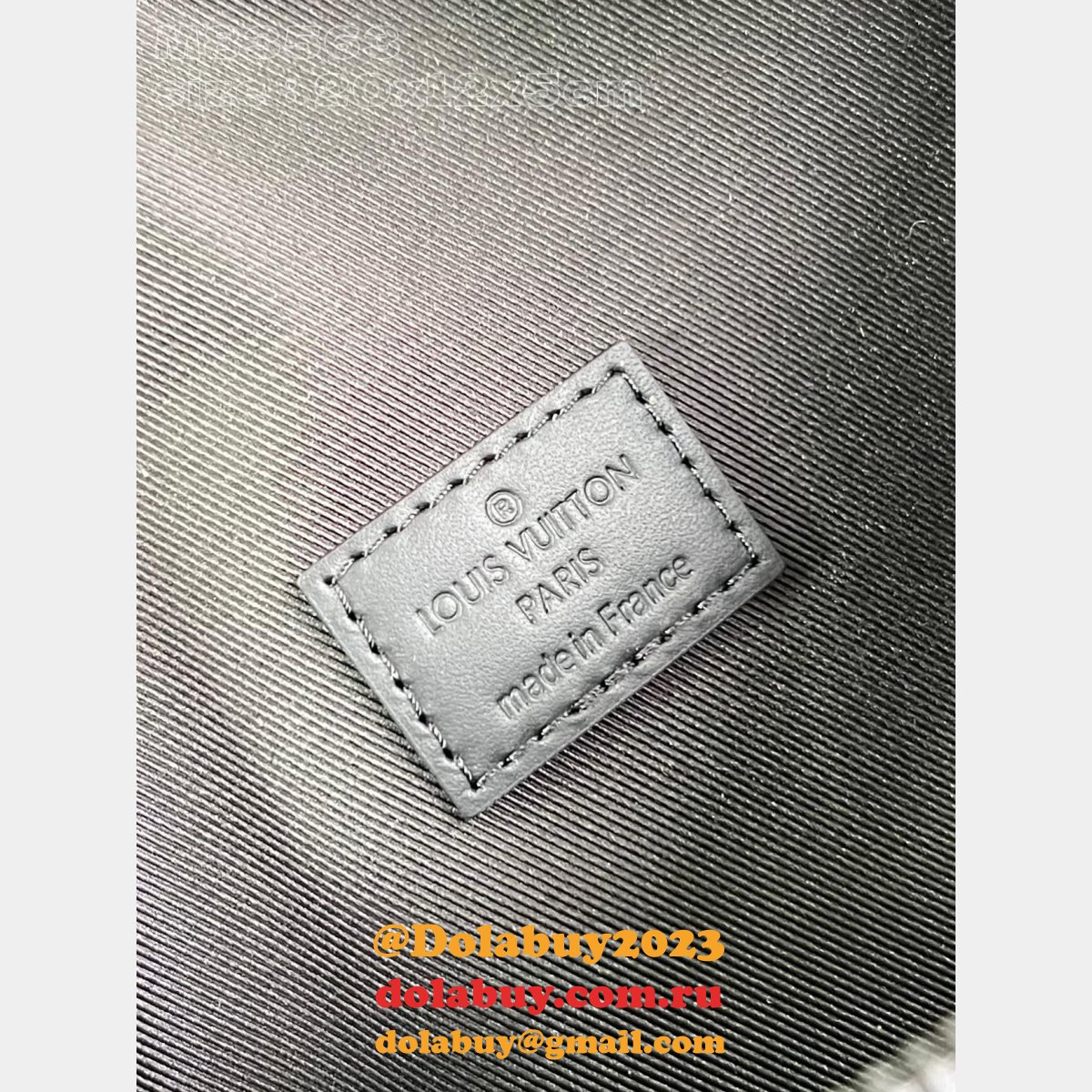 Pilot Wearable Wallet M83563/M83560 LV Aerogram Replica Bags