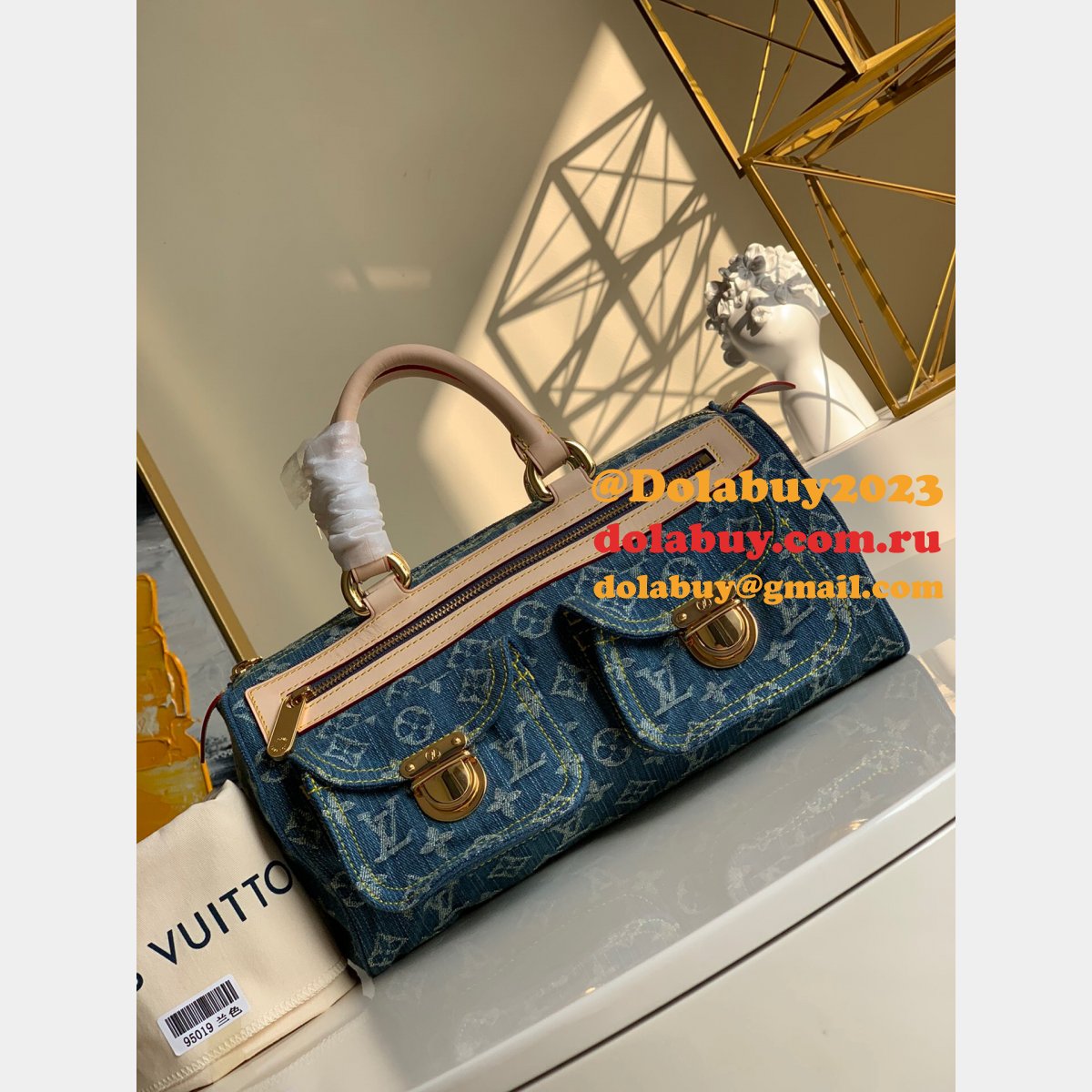 UK Louis Vuitton Wholesale Neo Speedy M95019 Fake Handbag