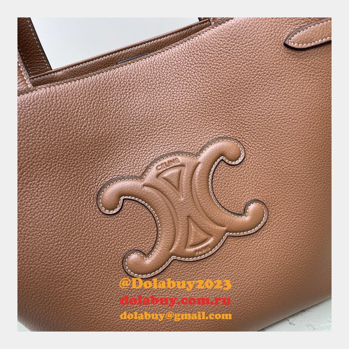 Luxury Best Celine 116853 Medium Cabas Anais Cuir Triomphe