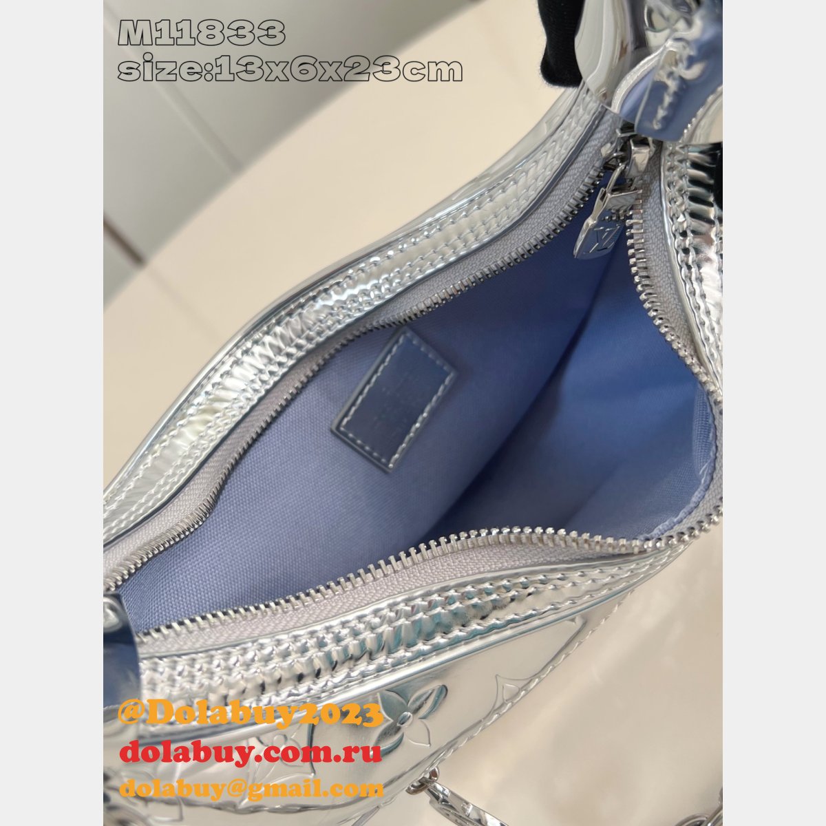 Designer Louis Vuitton Copy Loop M11833 Monogram Canvas Bag