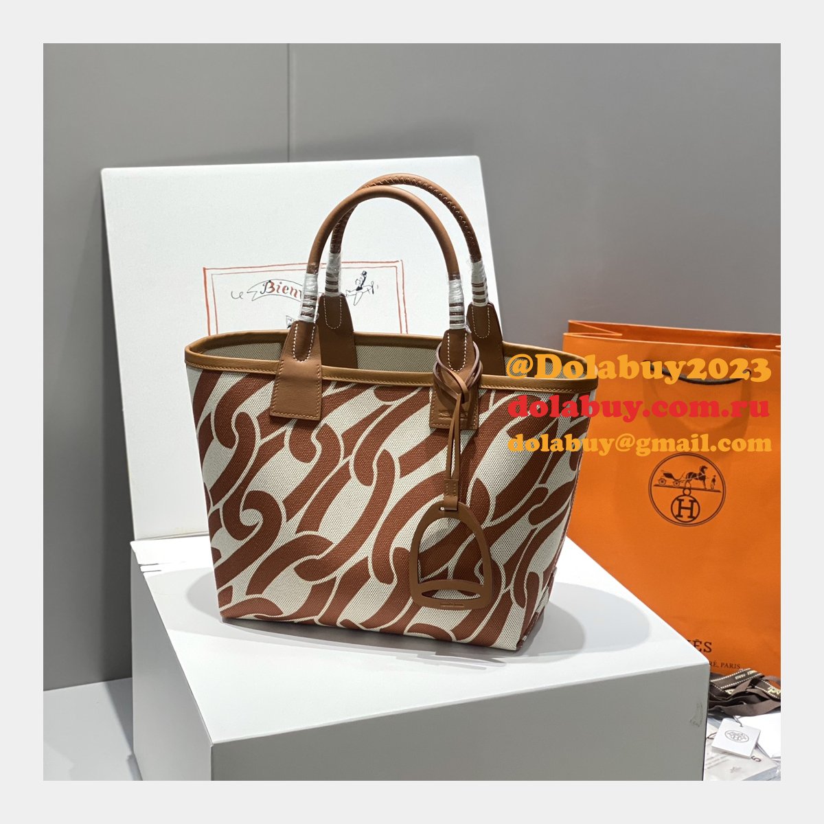 High Quality Inspired Hermes 28 Steeple Tote Perfect