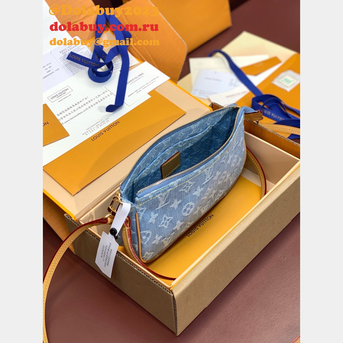 Buy Replica Louis Vuitton M40712 Pochette Bags