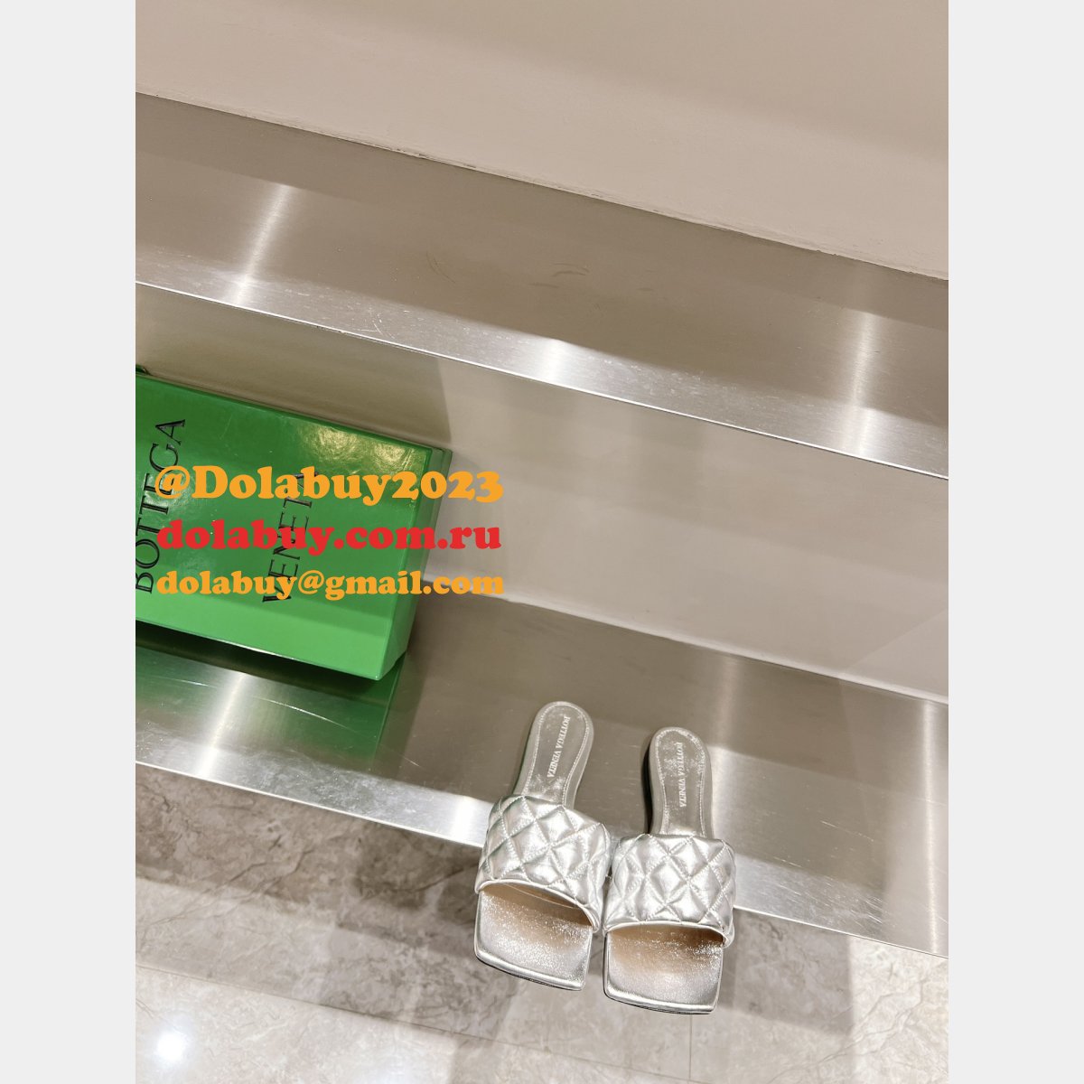 Bottega Intrecciato Shoulder Bag Replica Sell online Best Quality