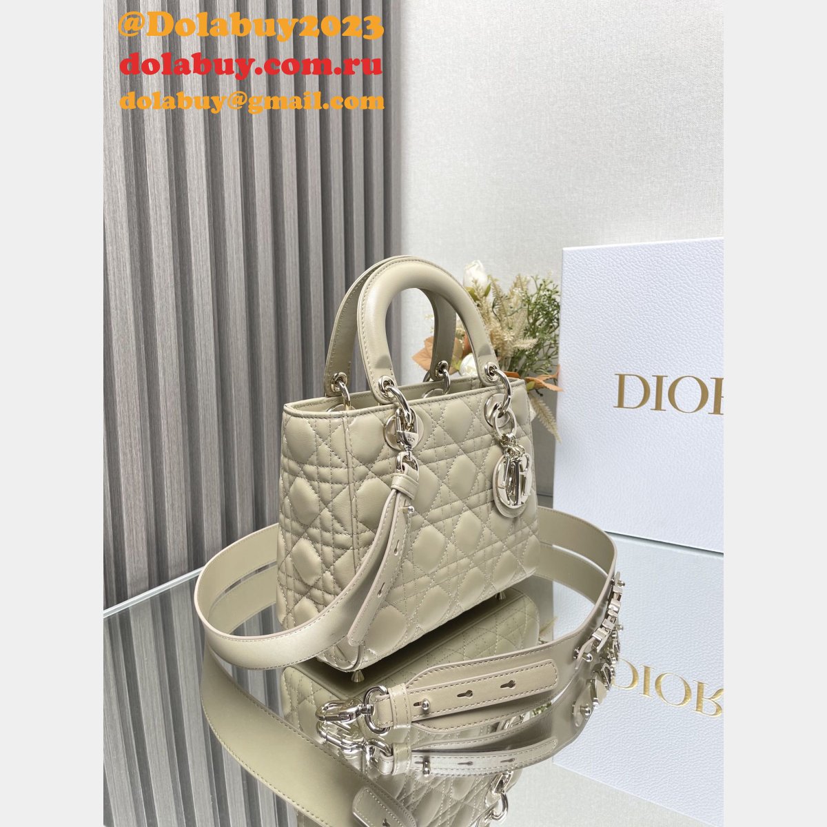Perfect DIOR lady lambskin 20CM HANDBAG Inspired