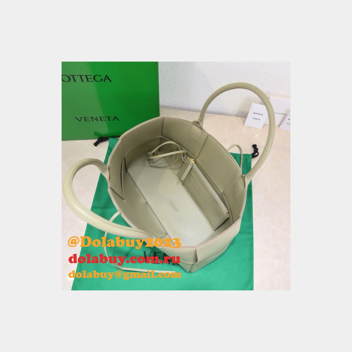 Perfect BOTTEGA VENETA Arco Small Tote Bag 30CM