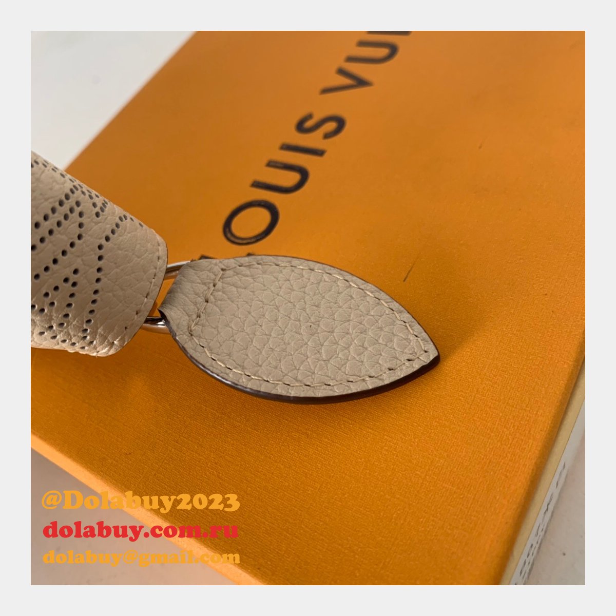 Louis Vuitton M61867 Fake Zippy Wallet Mahina Multiple Colour