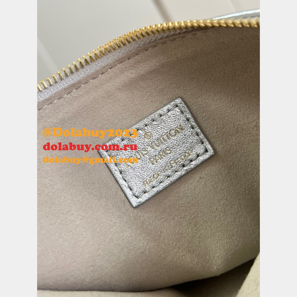 Replica AAA+ Louis Vuitton M20567 COUSSINS BB Bags
