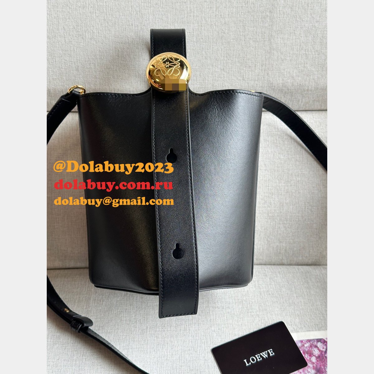 Replica Loewe Pebble Bucket handbag Top Quality 332s