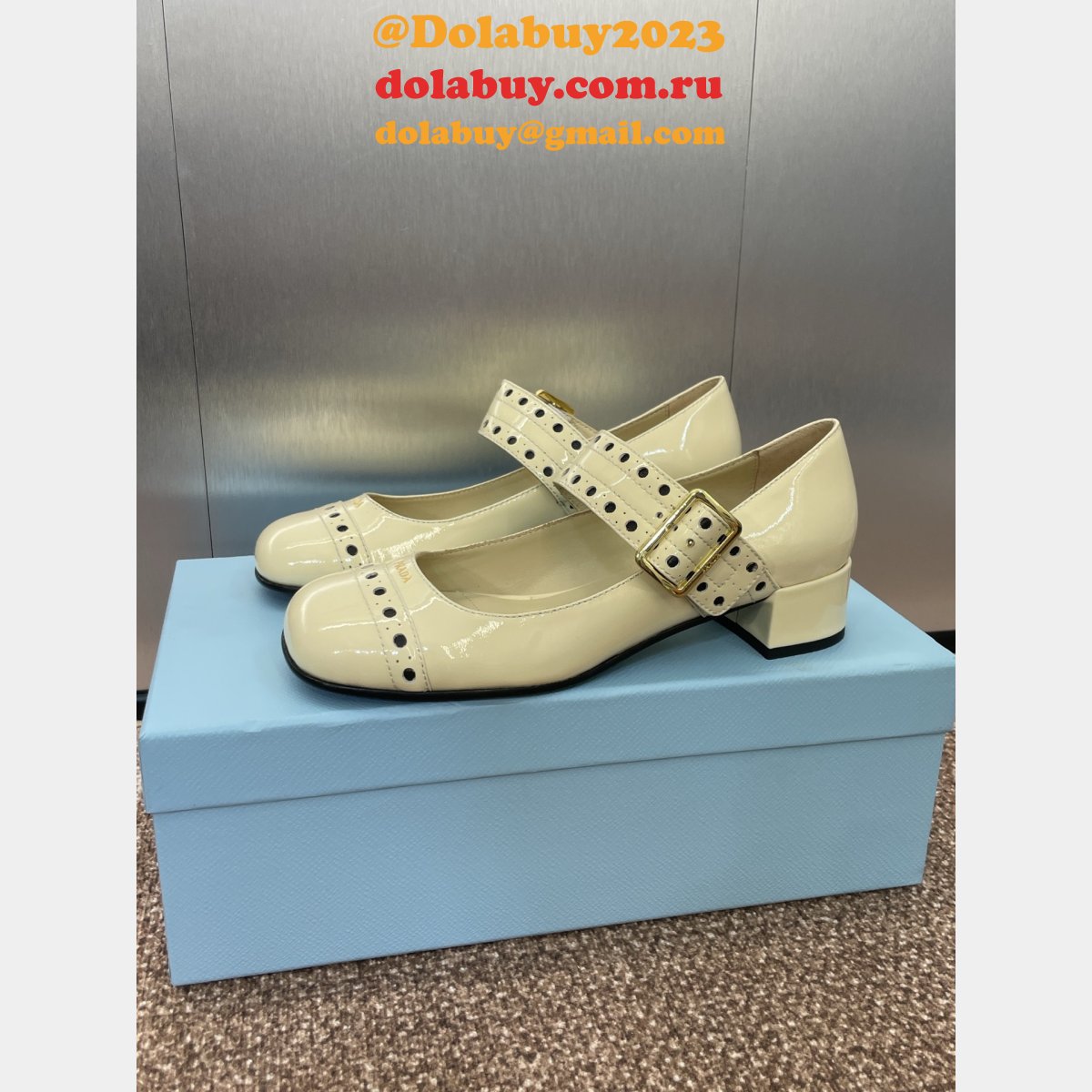 Prada 1:1 Mirror Patent Leather Mary Jane Pumps