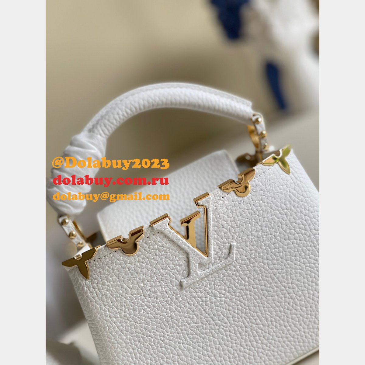 Designer Louis Vuitton Replica Black/White Capucines Mini Capucines M56669 Handbags