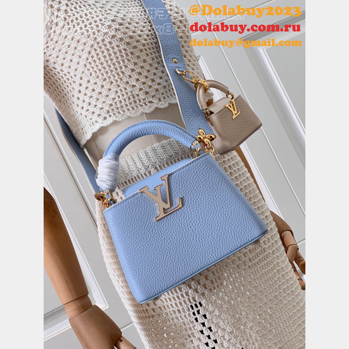 Louis Vuitton 7 Star M48865 Mother-Child Capucines High-Quality Replica Bags