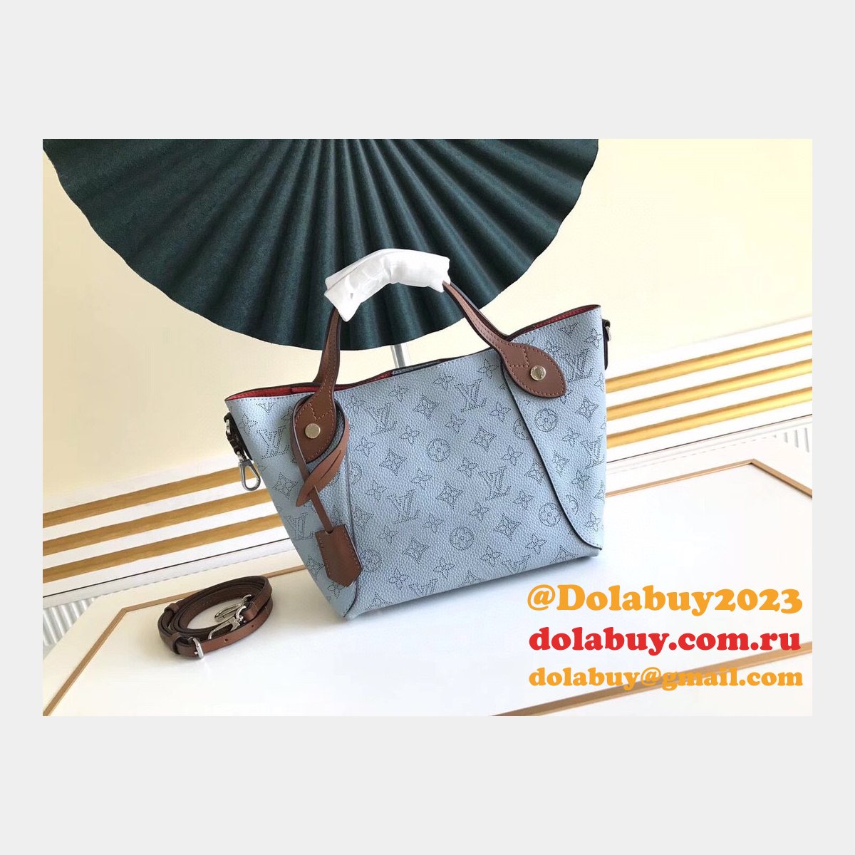 7 Star Louis Vuitton Mahina M54353/M54350 Hina Handbags