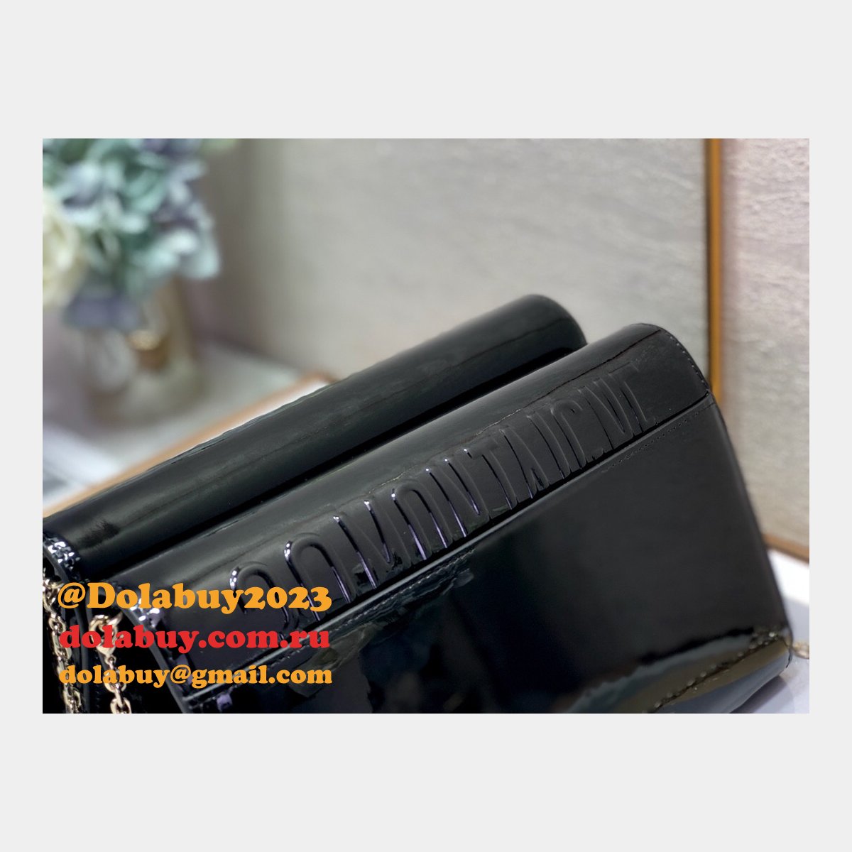 Christian Dior AAA+ Replica Dior 22 Montaigne Bag