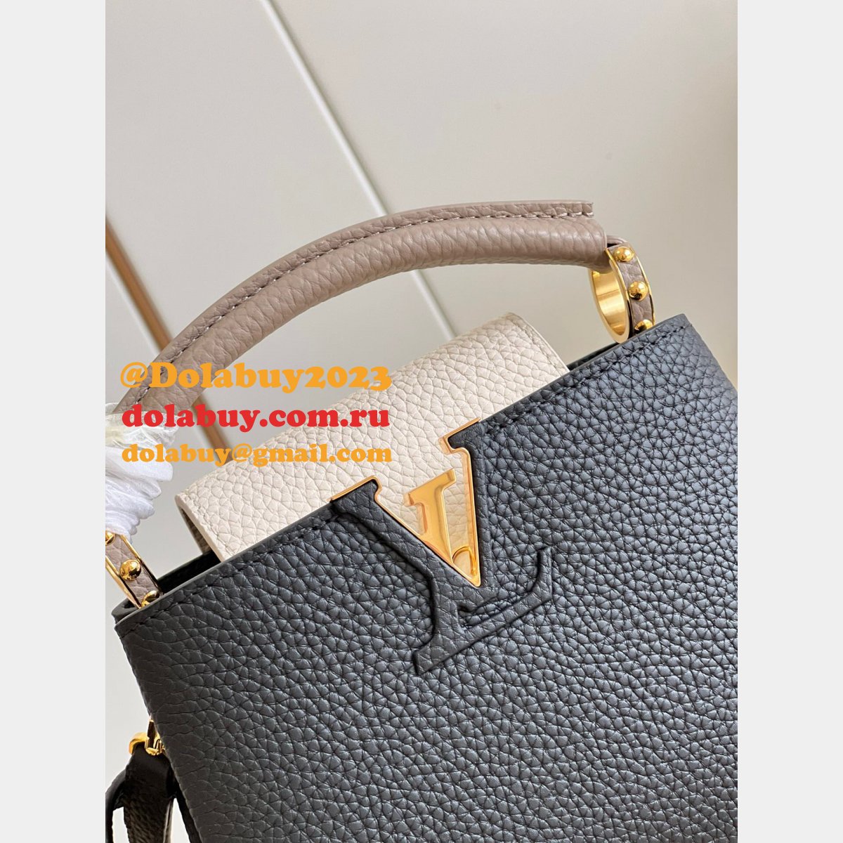 Buy Now High-Quality Replica LV Capucines For The Best Price On Perfect