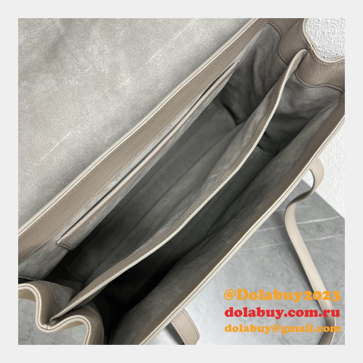 Best Replica CELINE SOFT 16 Office togo leather handbag