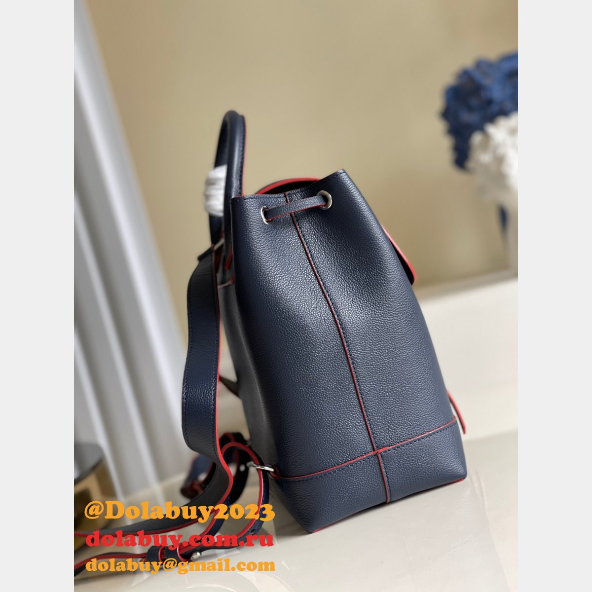 Louis Vuitton M41815 Backpack Lockme Leather NavyBlue/Black/Apricot/Red