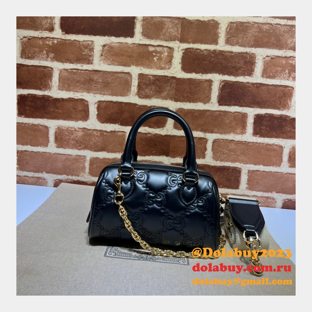 G*u*i best perfect gg matelassé leather top handle 702251 replica bag