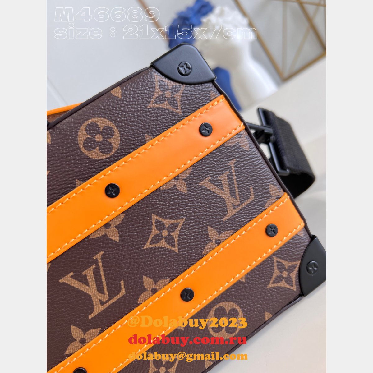 Best M46689 Handle Soft Trunk Louis Vuitton High Quality Fake Bag