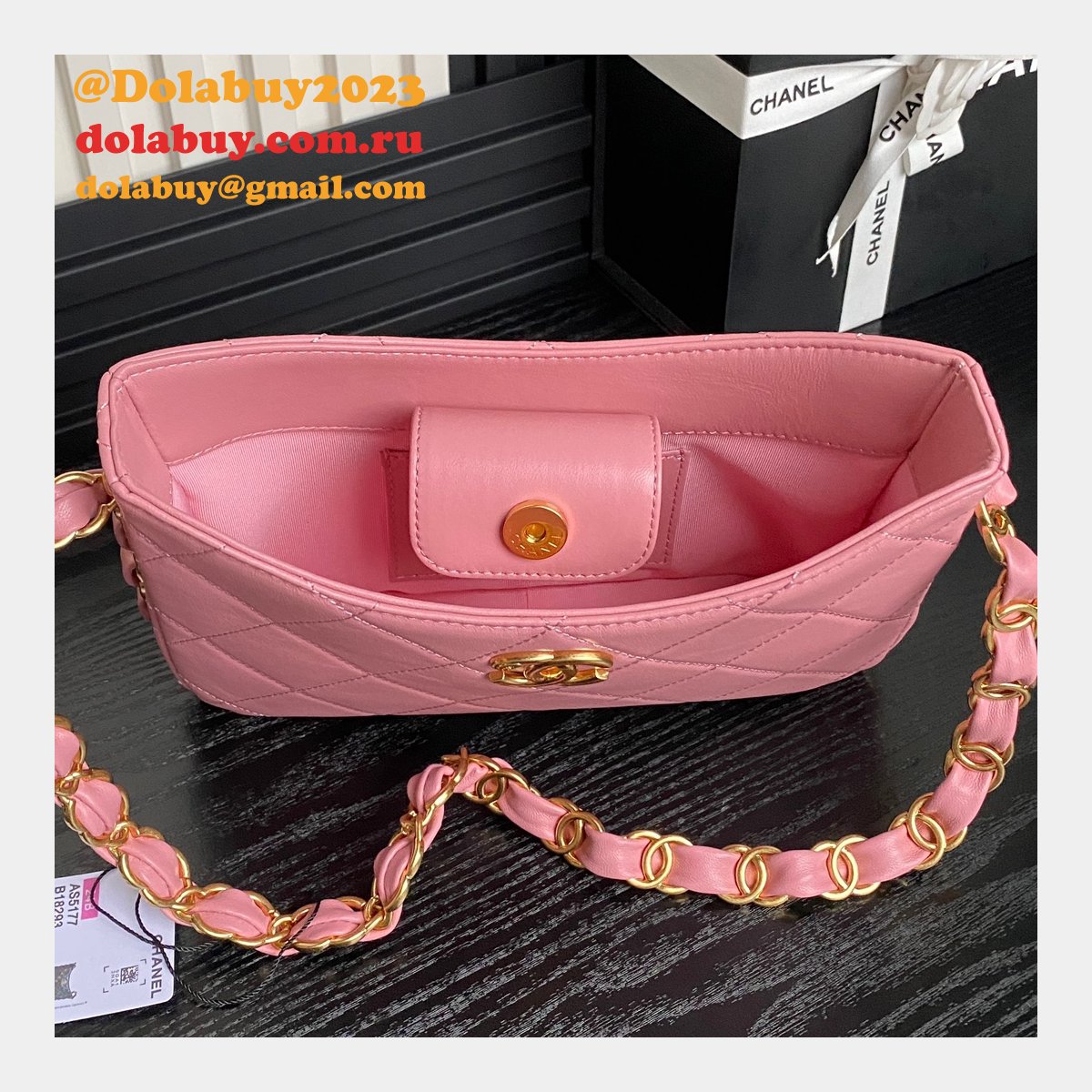 High Best Hobo AS5177 7 Star Replica Handbag