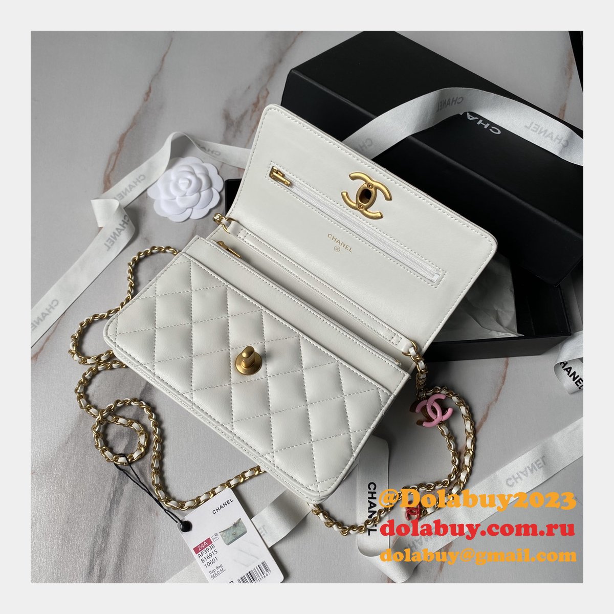 Inspired Ap3938 Replicas Wallet On Chain Shoulder Bags