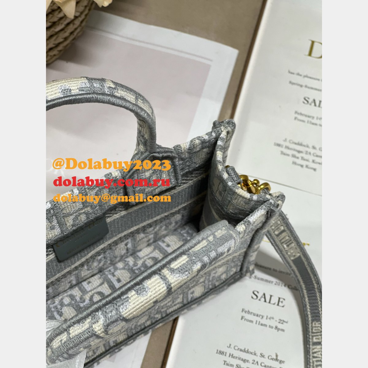 Christian Dior Perfect Cheap Replica Book Tote Paris Oblique Bag