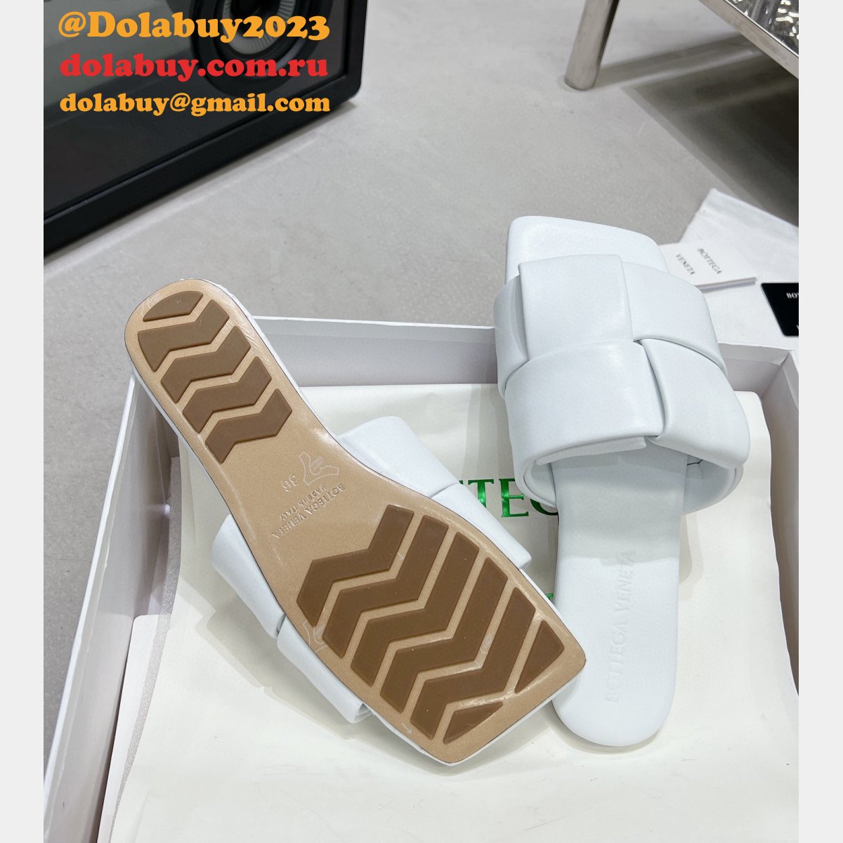 Quality Wholesale AAAA Quality Replica Bottega Veneta Shoes