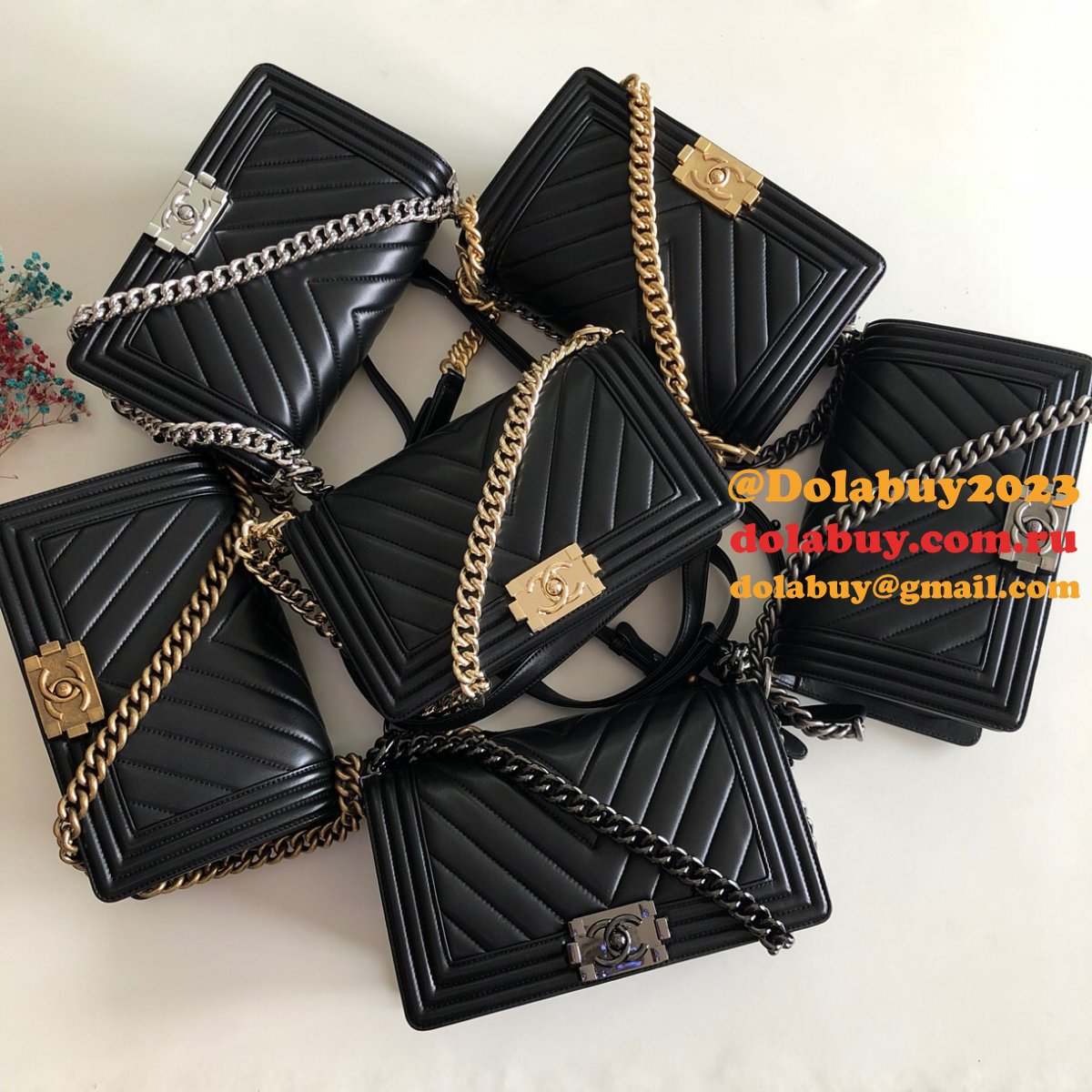UK CC V Le Boy Top Quality Replica Black Bags Lambskin 25cm