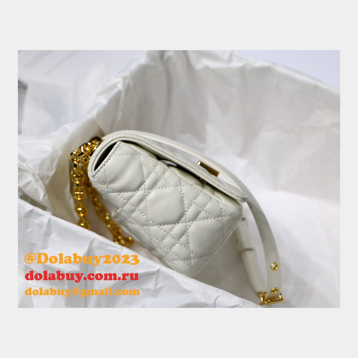 Dior Top Quality white Debuts the New Caro Bag
