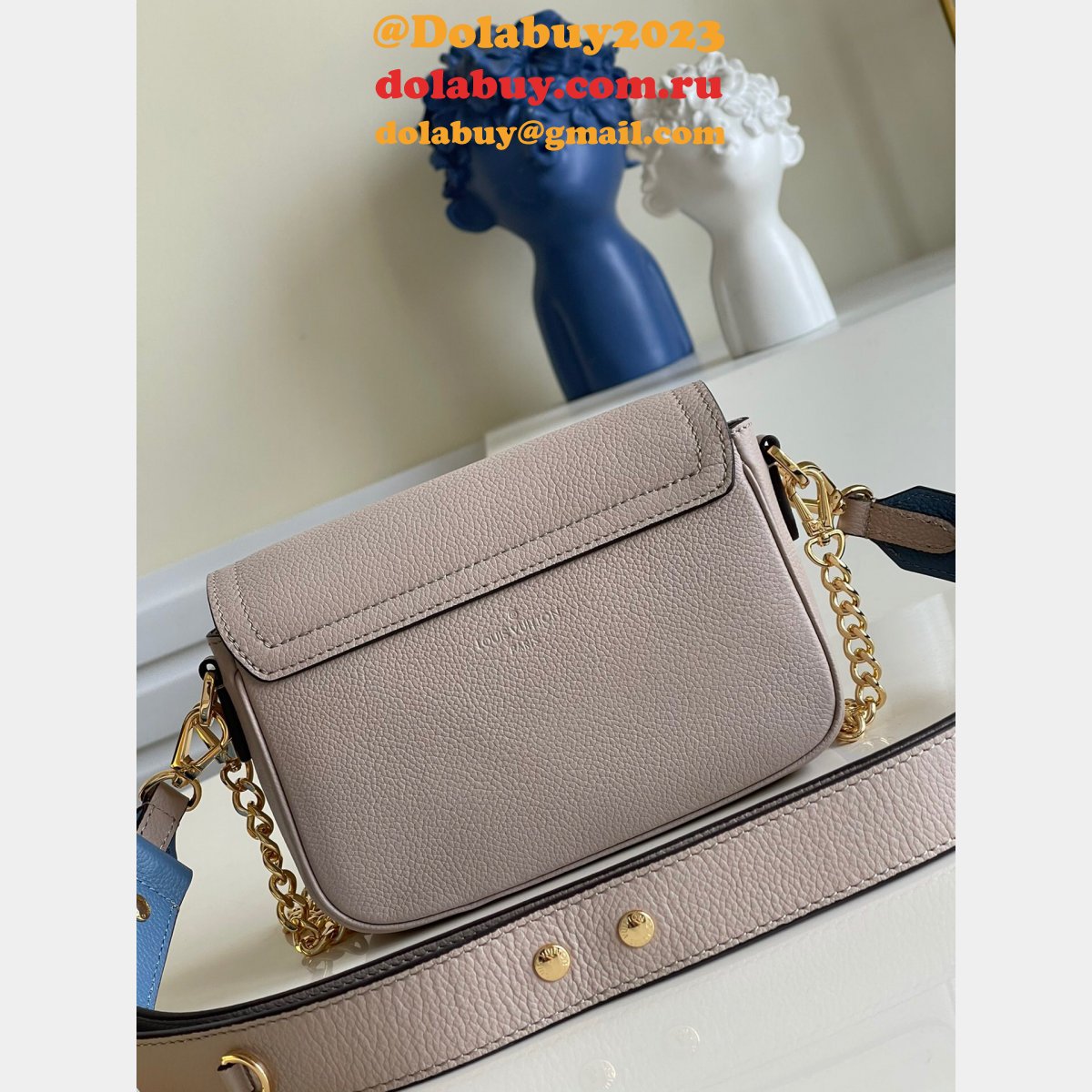 Best Louis Vuitton Replica M58557/M58555/M58554 Lockme Tender Lockme Leather