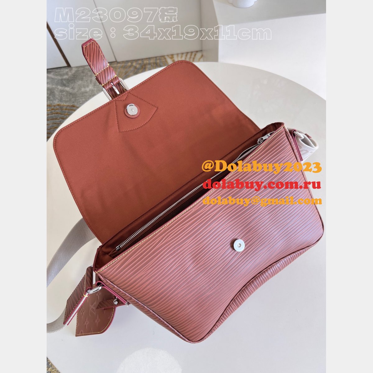 Best Montsouris Messenger A05 M23097 Louis Vuitton Fakes Bag