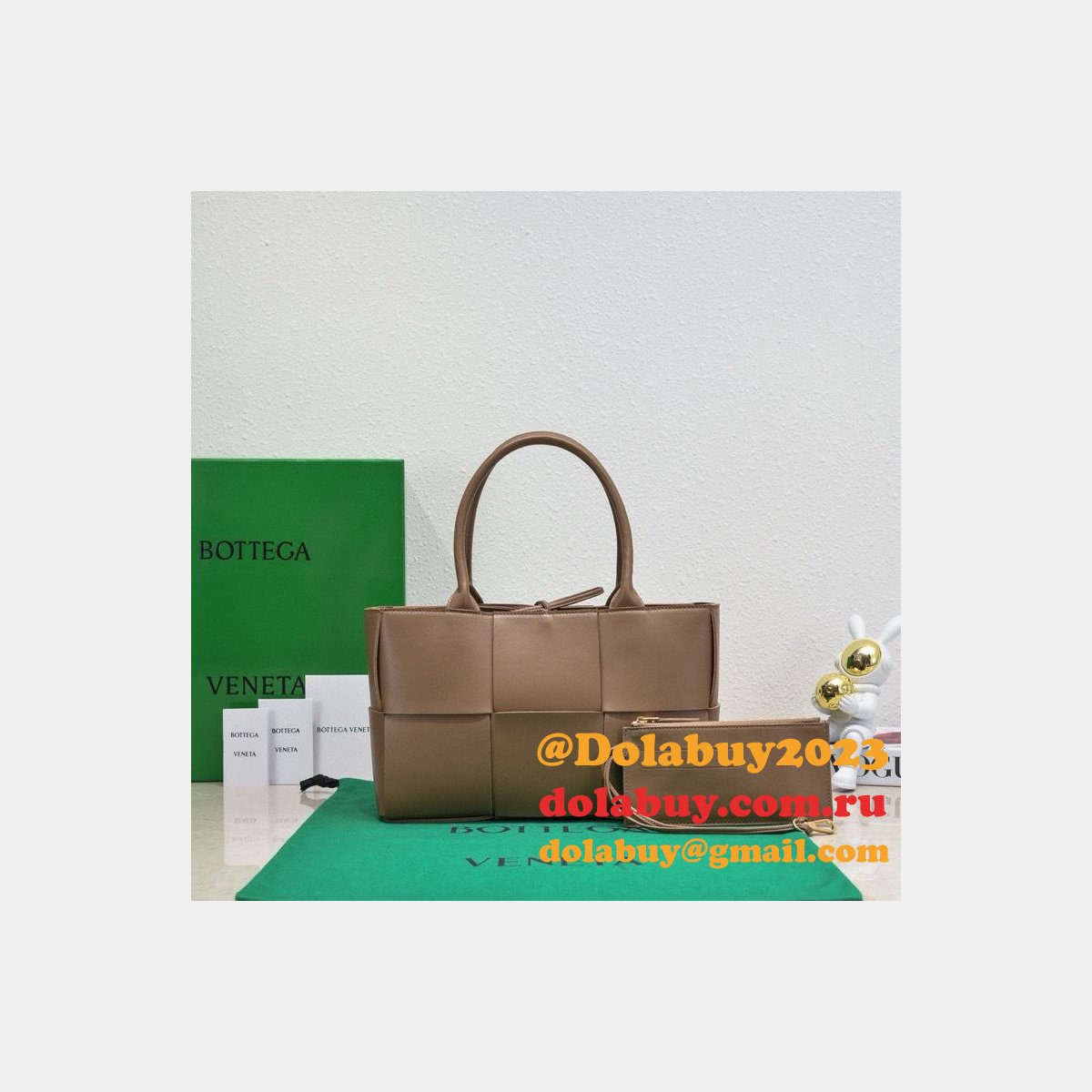 Perfect BOTTEGA VENETA Arco Small Tote Bag 30CM