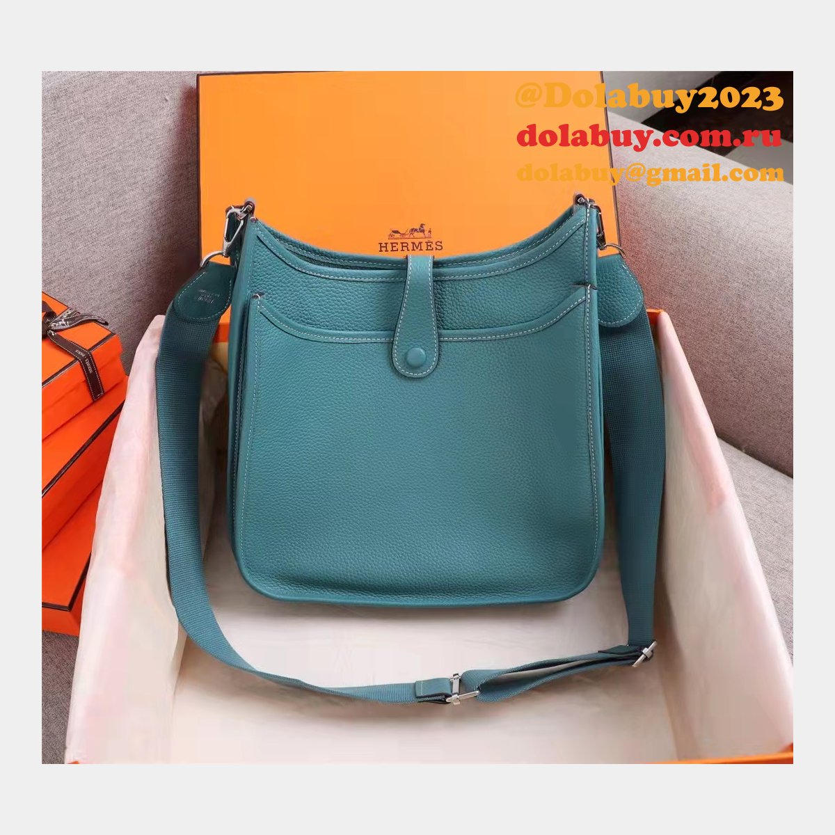 Where to buy High Quality Hermes Evelyne III 28cm Replicas Bag