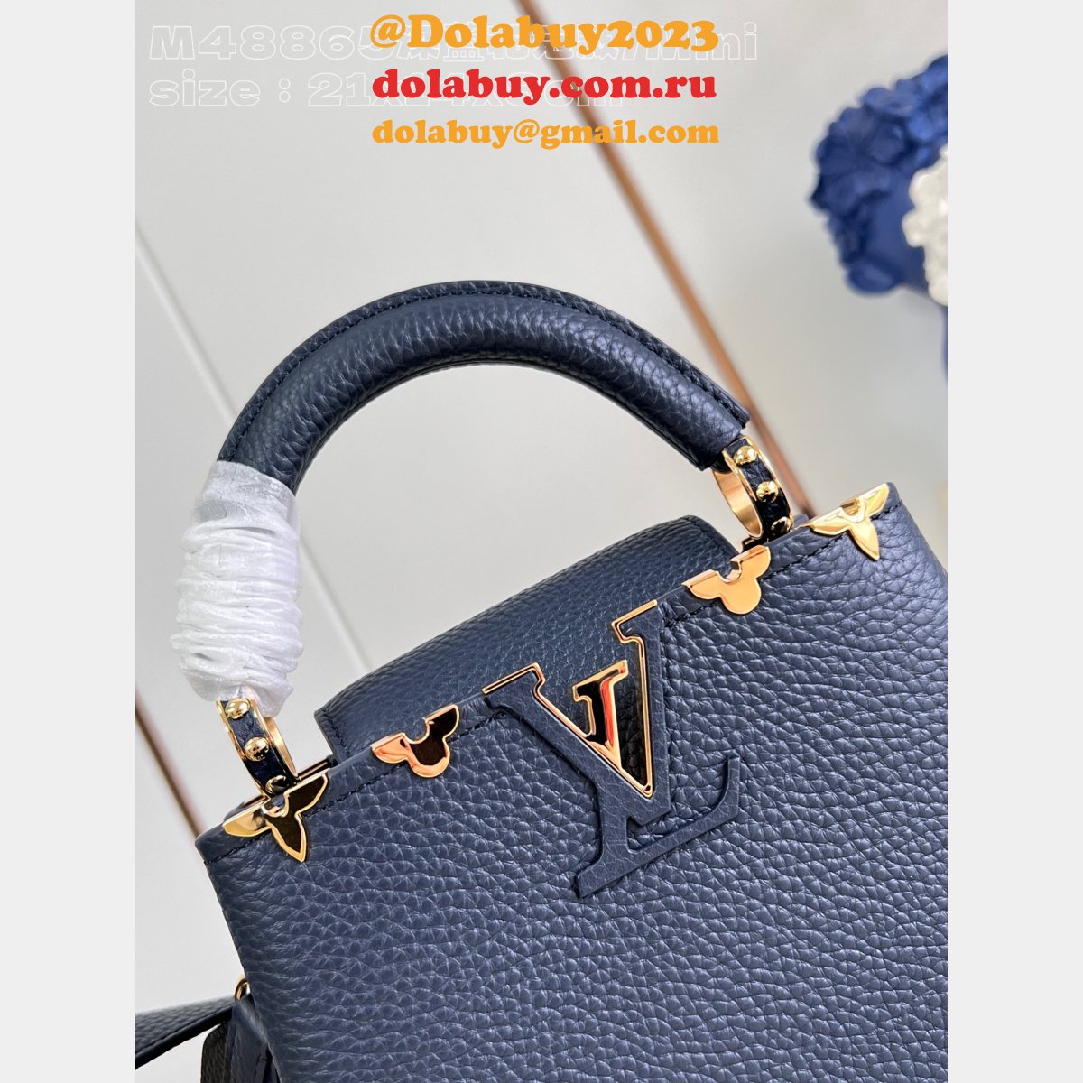Top Quality Designer Louis Vuitton Capucines Mini M25231 Navy