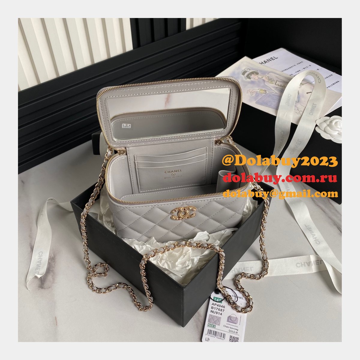 Imposter Designer Handbags Clutch With Chain Vanity AP4046