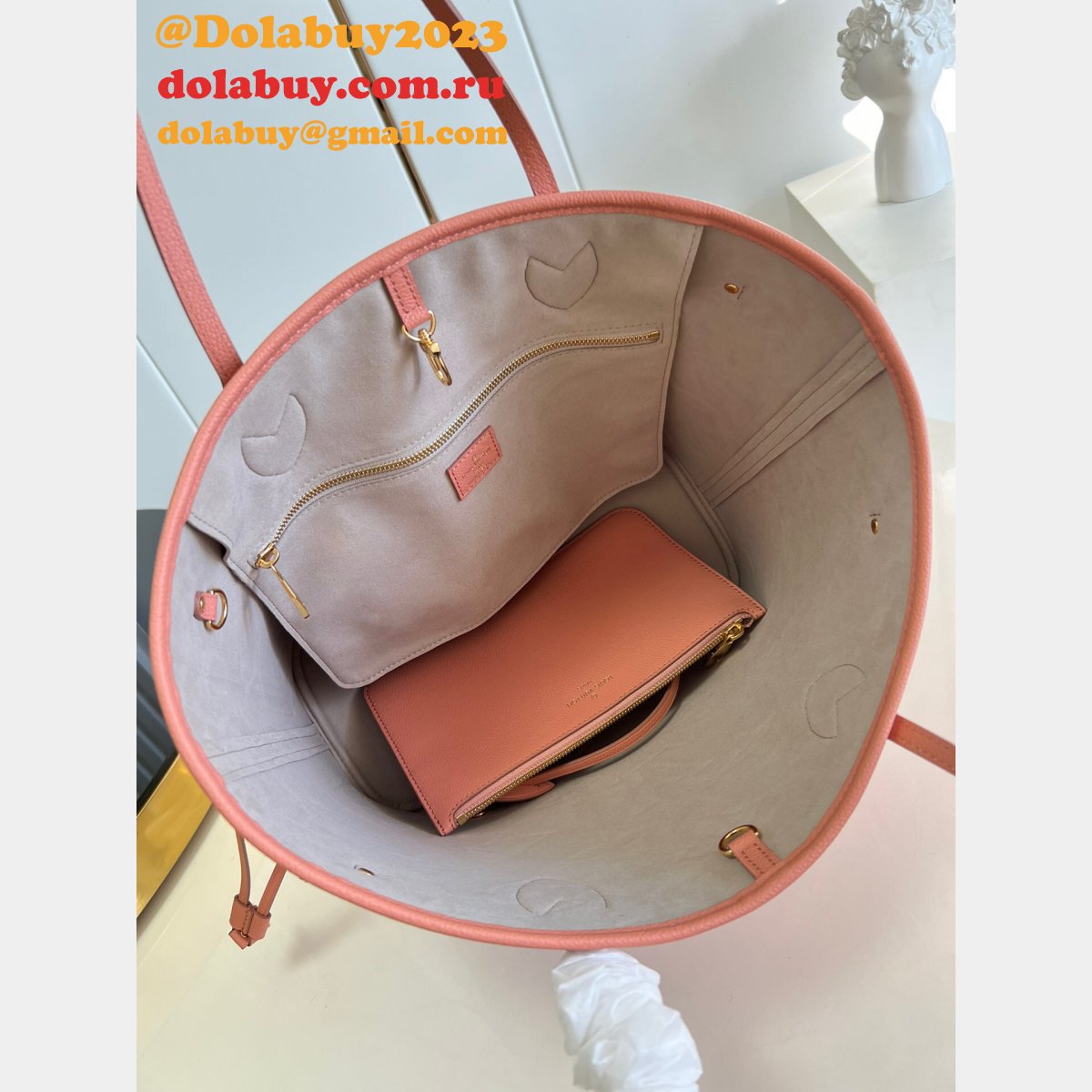 Replica Louis Vuitton Neverfull M45686 Leather Outlet Sale