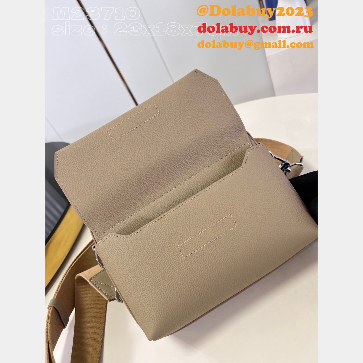 7 Star Fastline Messenger LV Aerogram M23710 Replica Louis Vuitton Bag