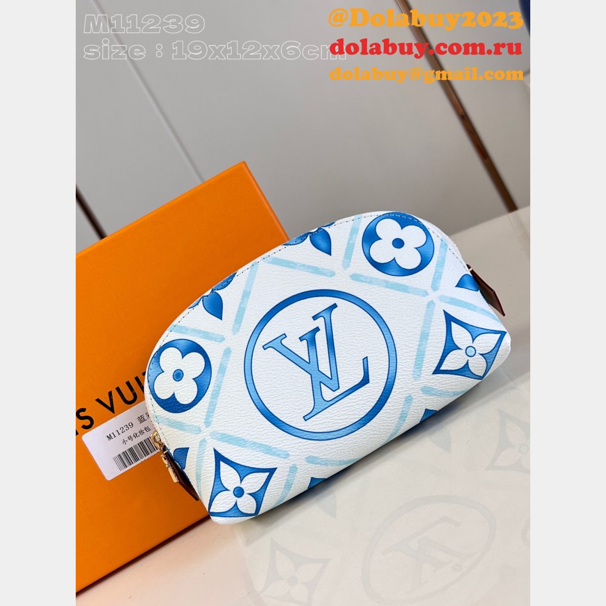 Pochette Cosmétique M11239 7 Star Louis Vuitton Fashion Replica Bag