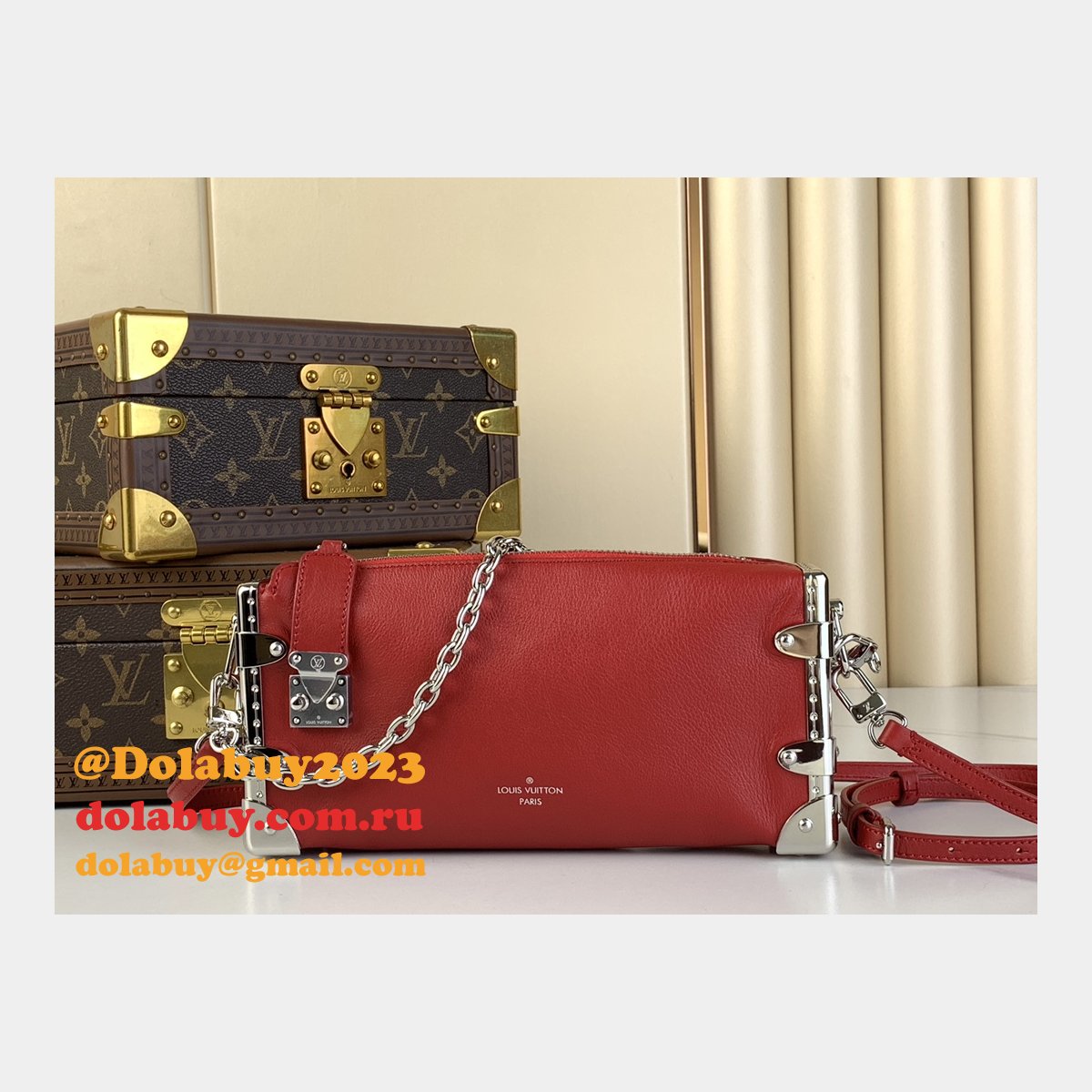 Slim Trunk Perfect Top Quality Louis Vuitton M25445 Knockoff Bag