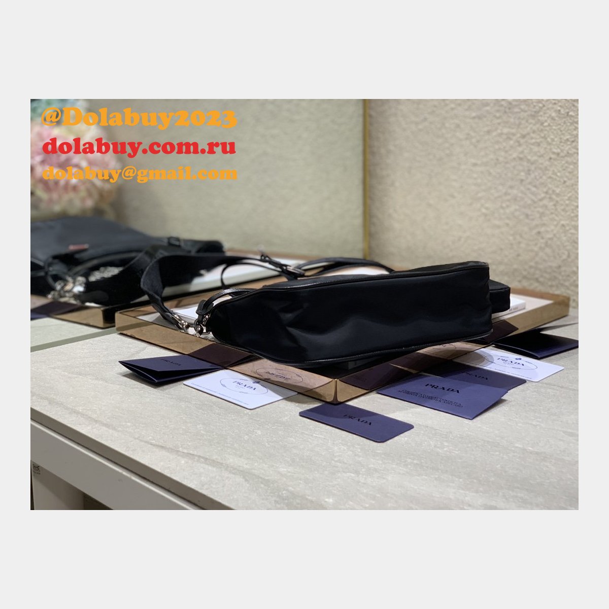 AAA+ Prada Tessuto Nylon Hobo Replica 475660 Bag